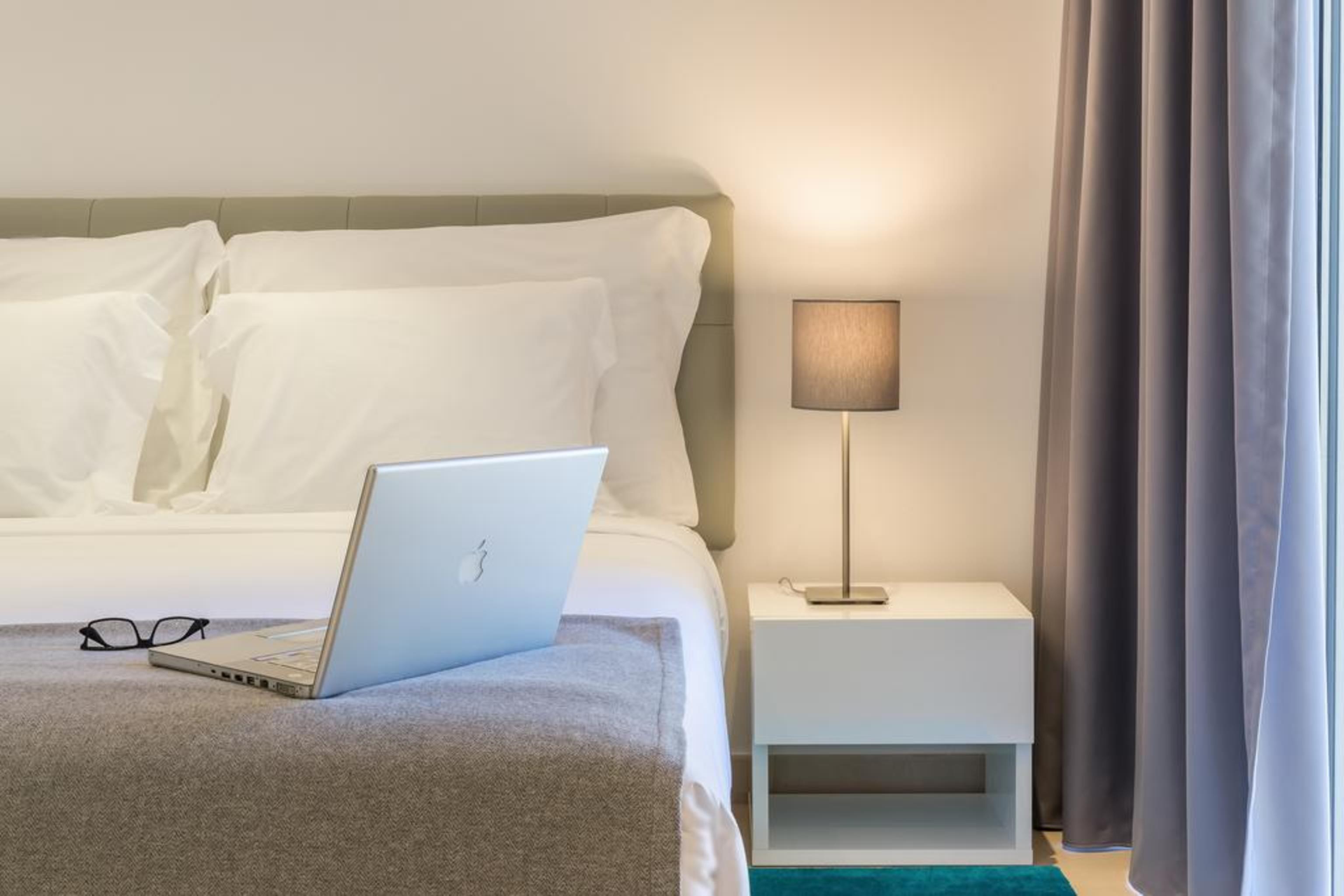 Nau Village 4*