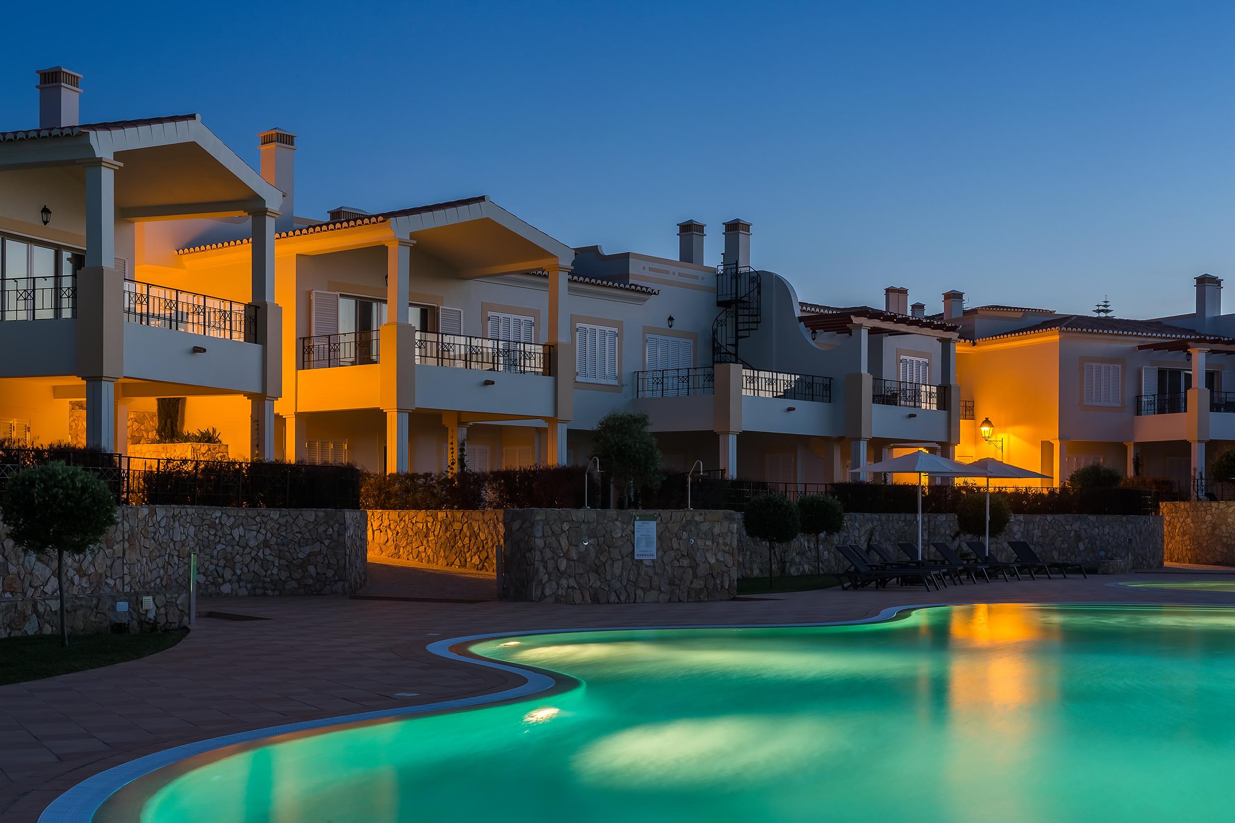 Nau Village 4* Salema
