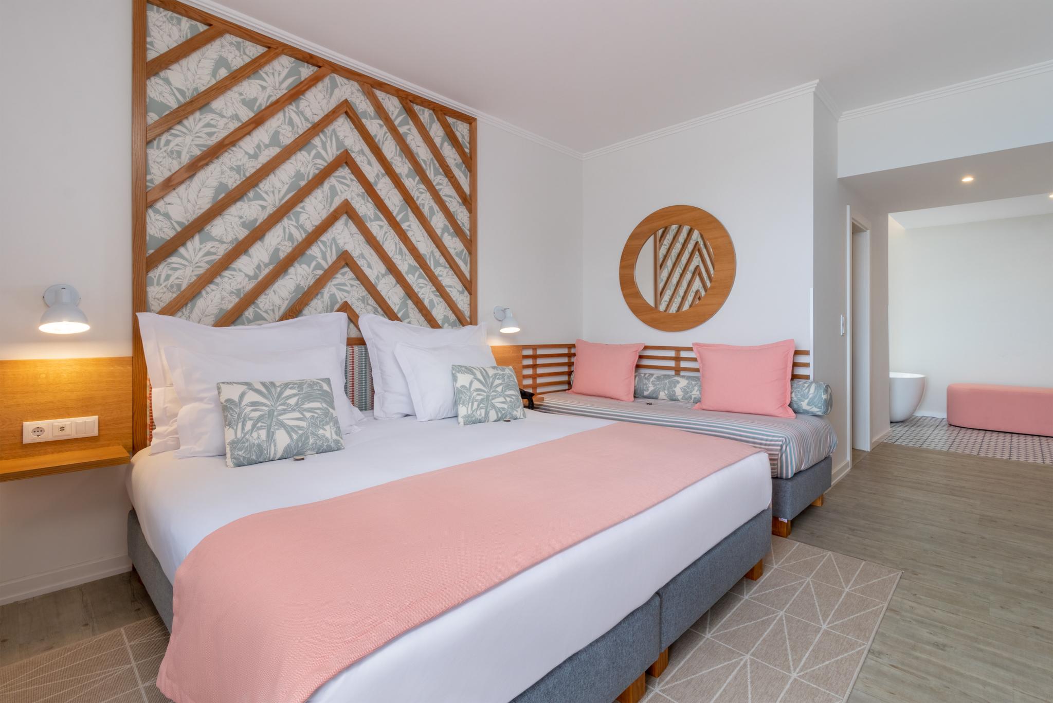 Aqua Natura Bay 4*
