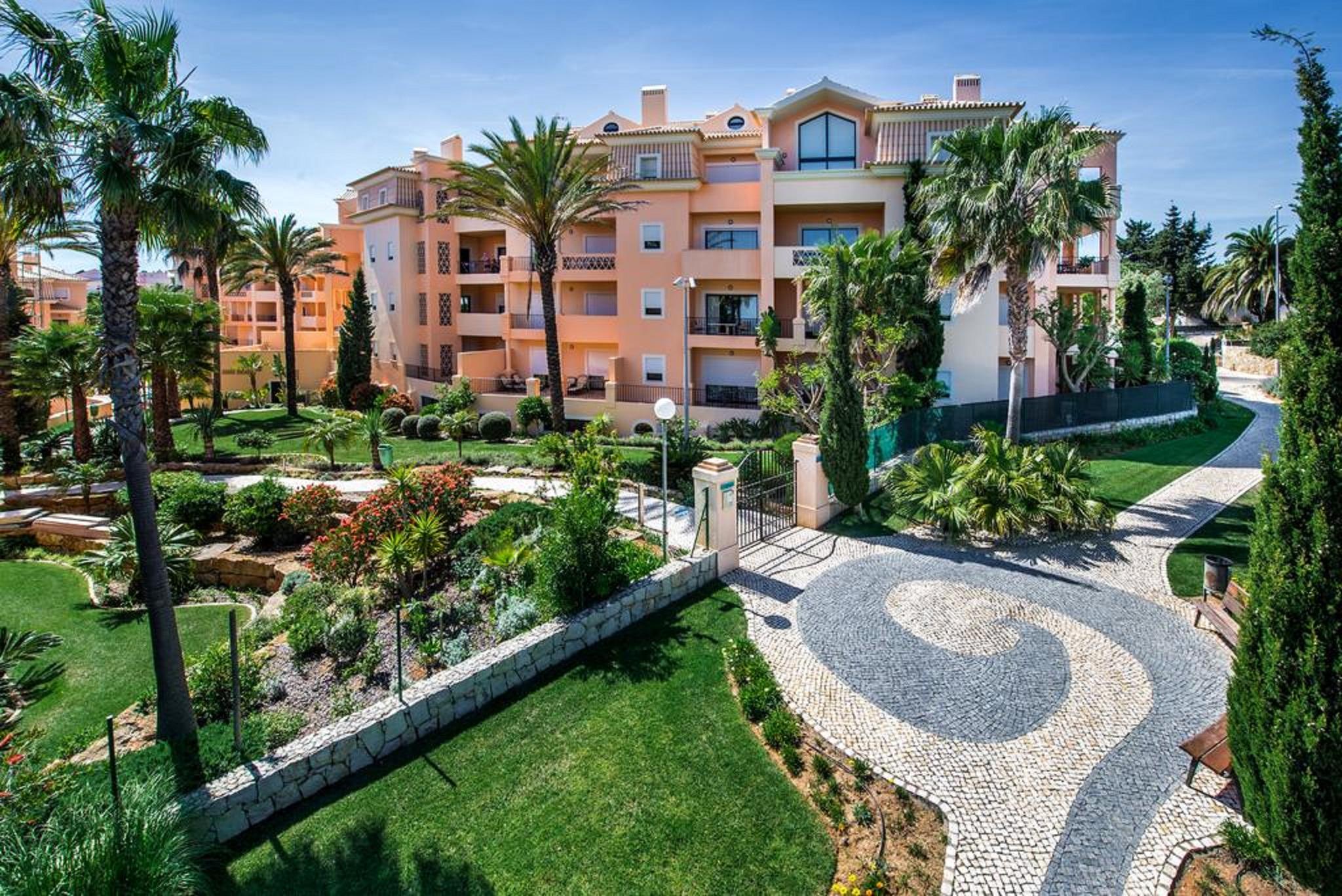 Aparthotel Estrela Da 4*
