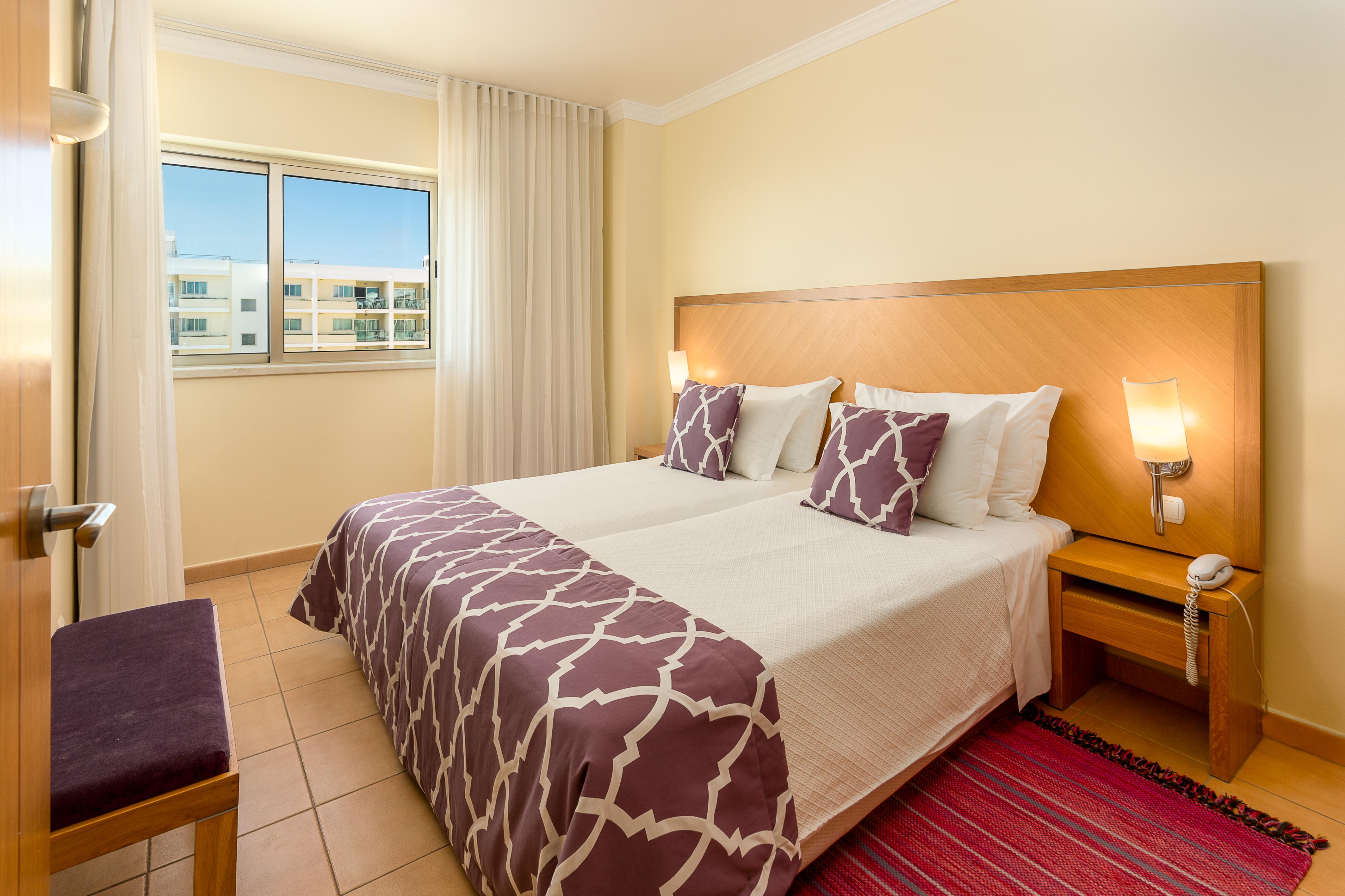 Dunamar 4*