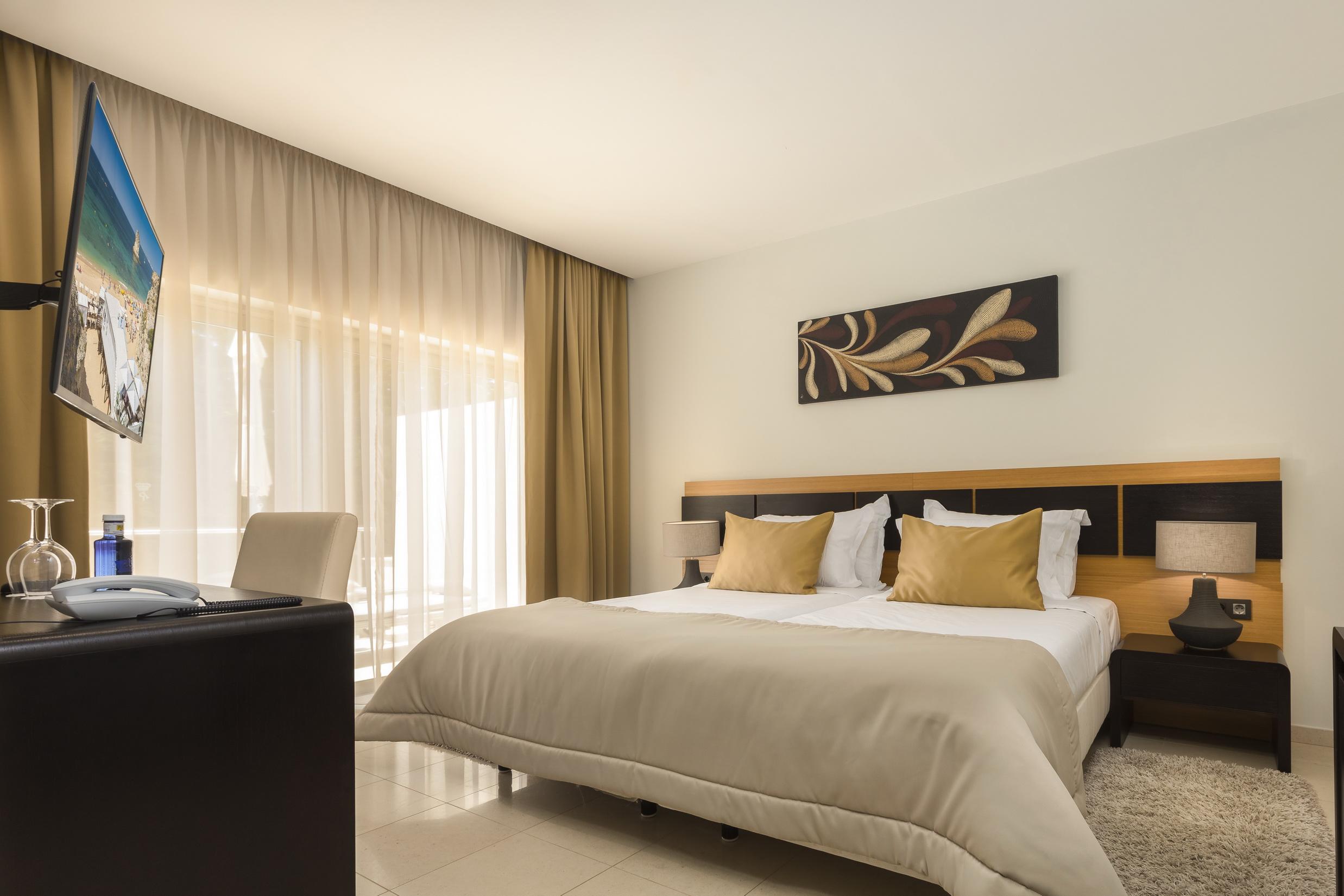 Caneiros Luxury House & Hotel 4*