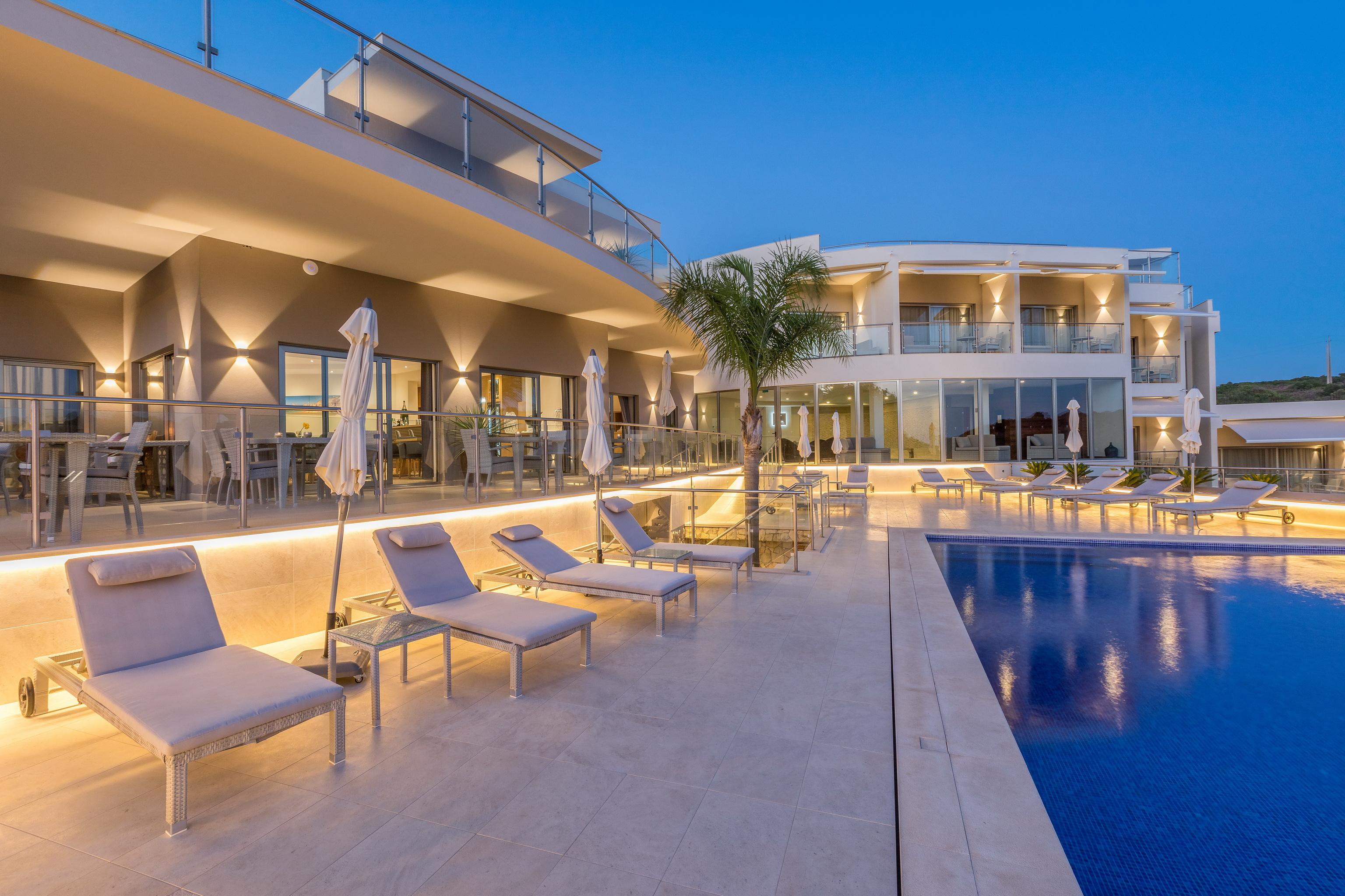 Caneiros Luxury House & 4*