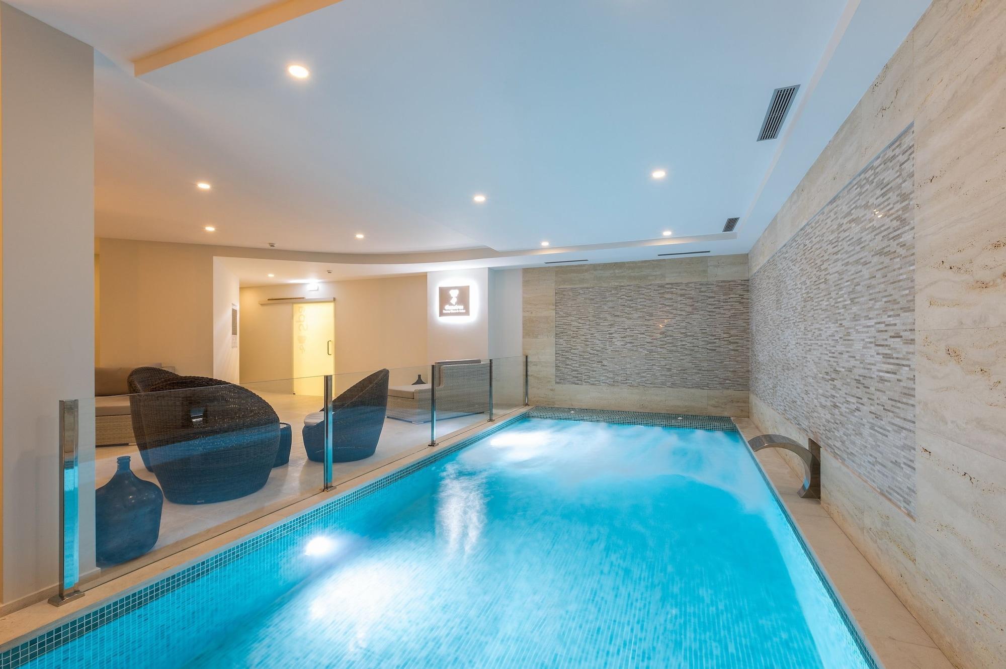 Caneiros Luxury House & Hotel