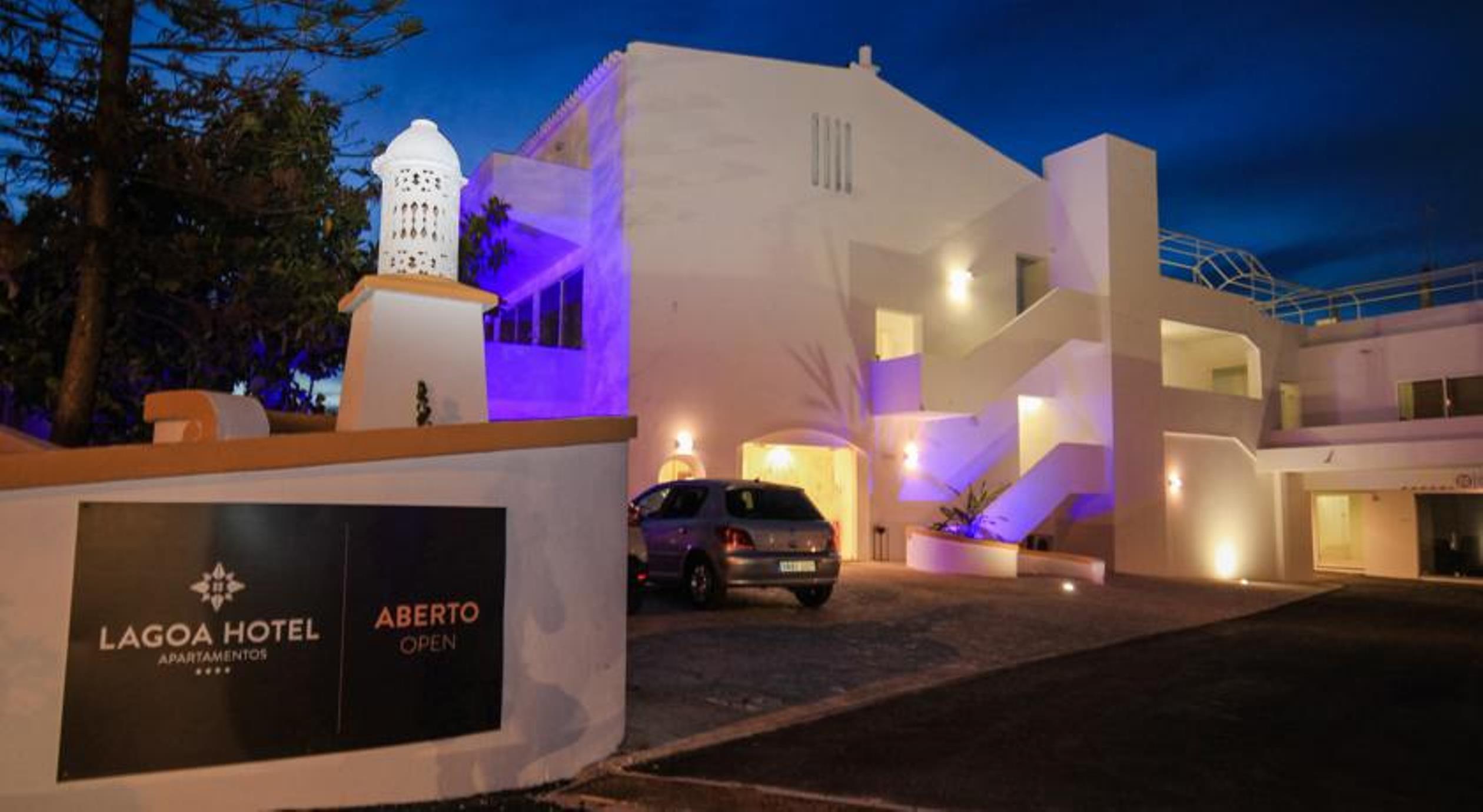Lagoa Aparthotel 4*