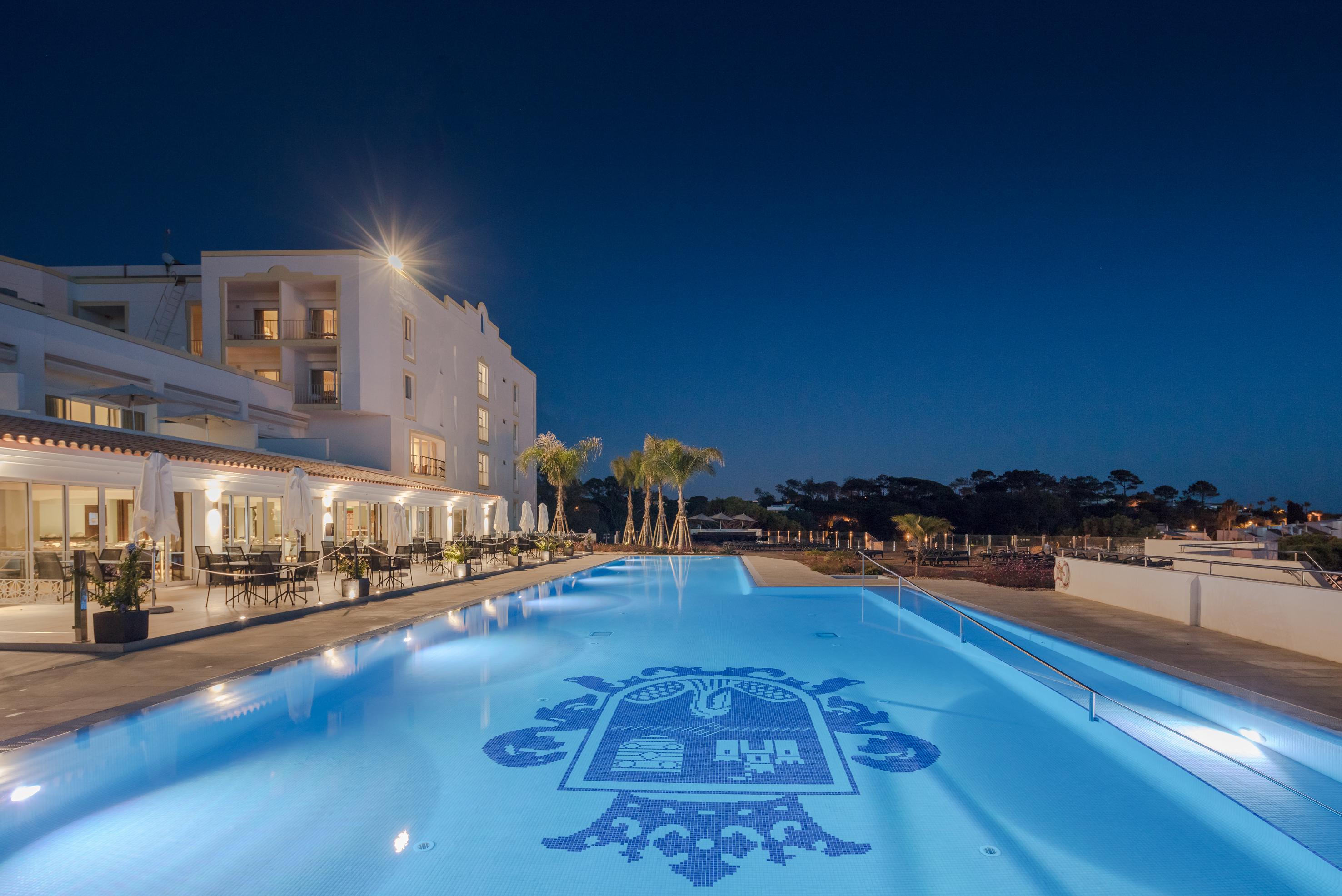 Resort Dona Filipa 5*