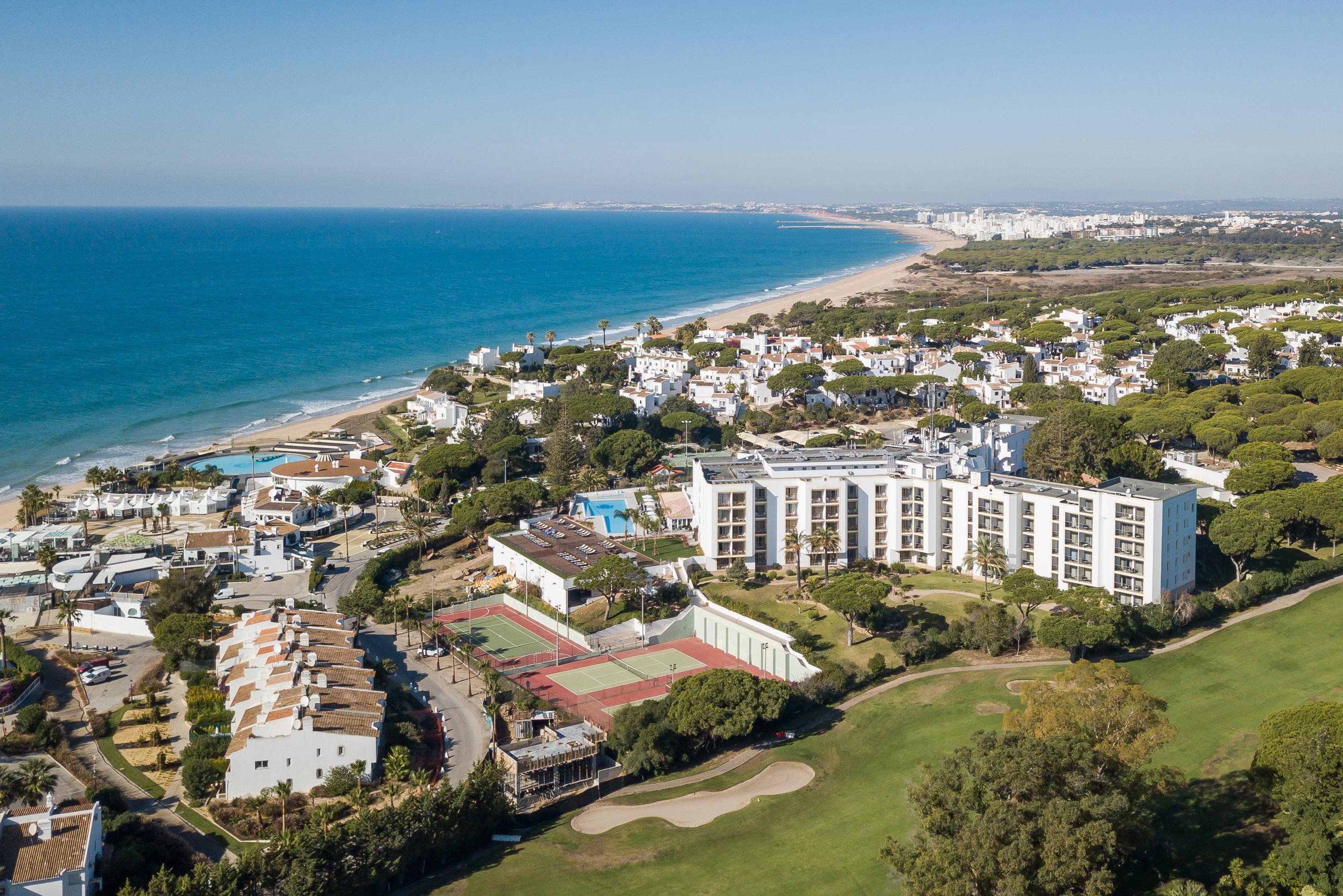 Dona Filipa Resort