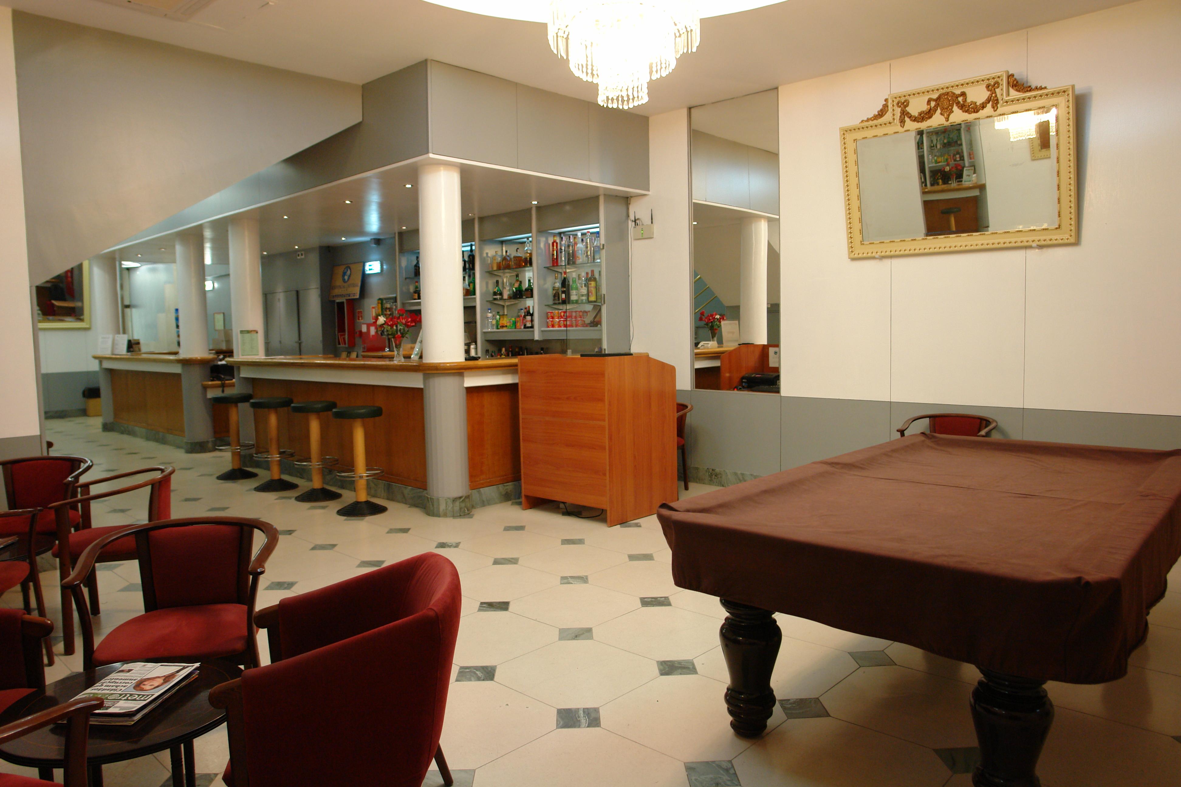Universal 2* Porto