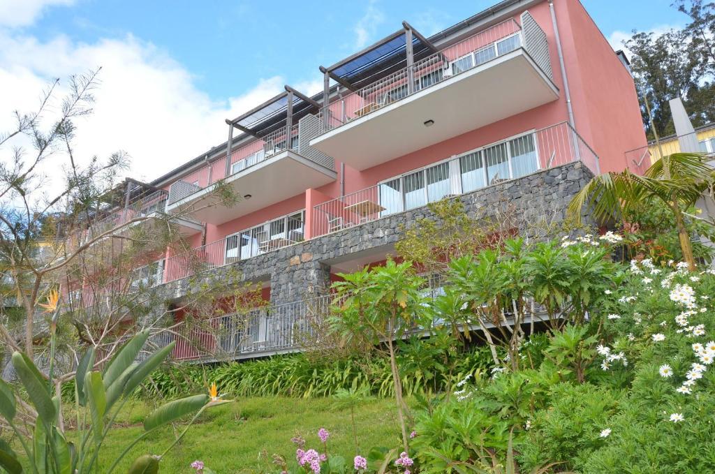 Resort Village Cabo Girao 4*