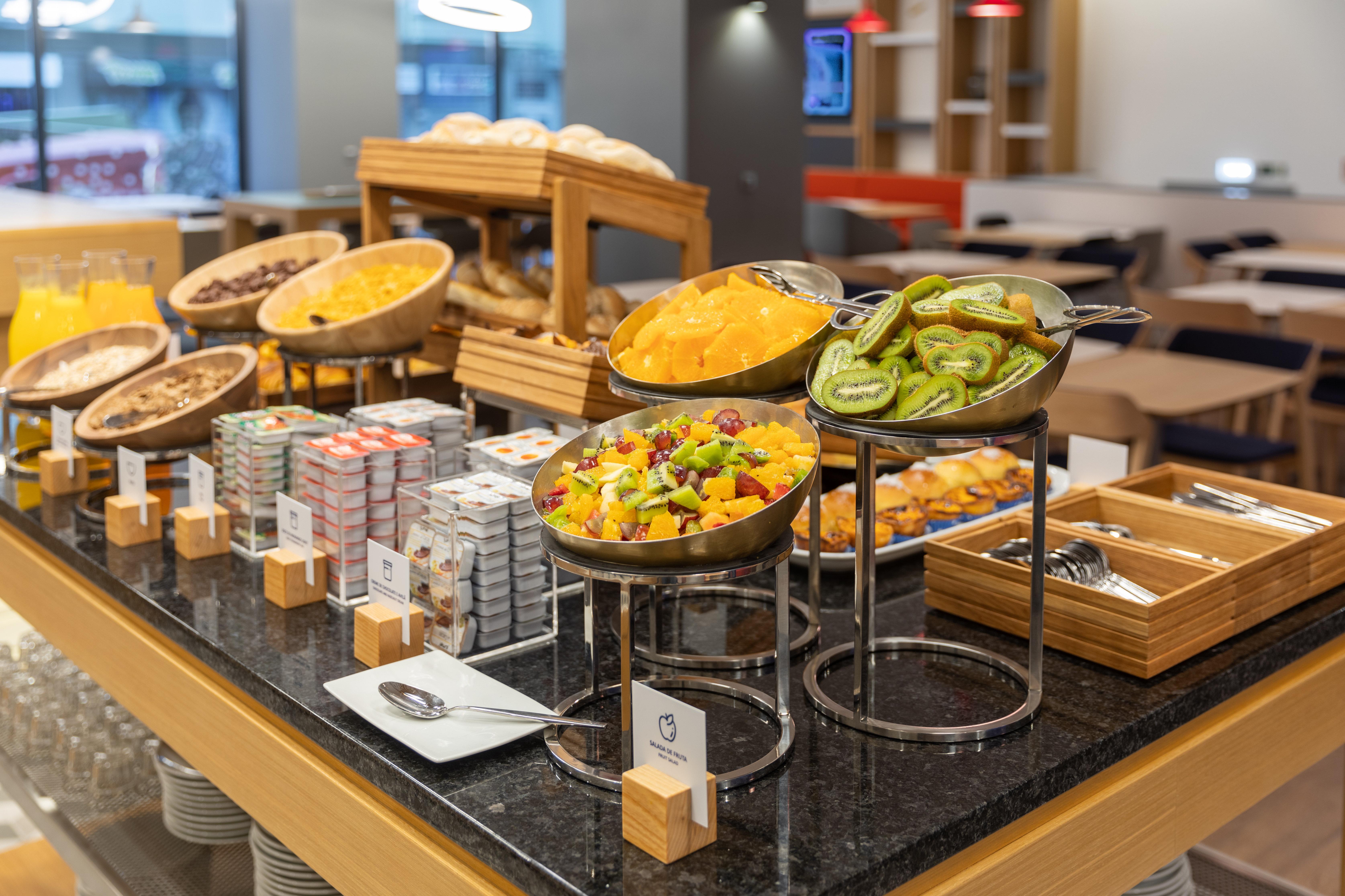 Express Centre By Ihg