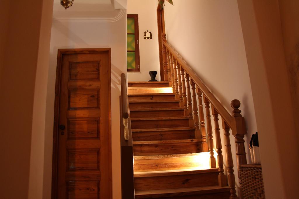 Caparica Surf Guest house