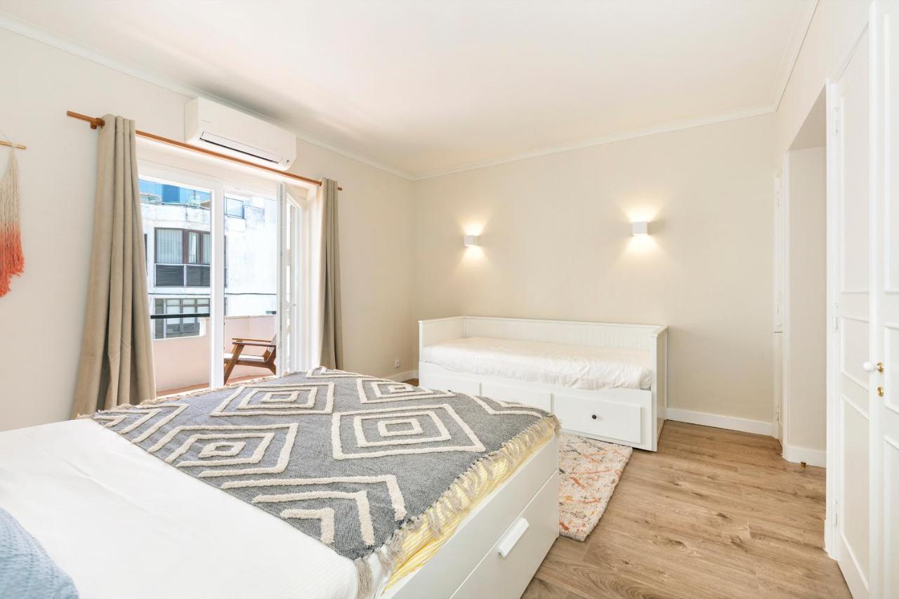 Bay Terrace Iv * Cascaes