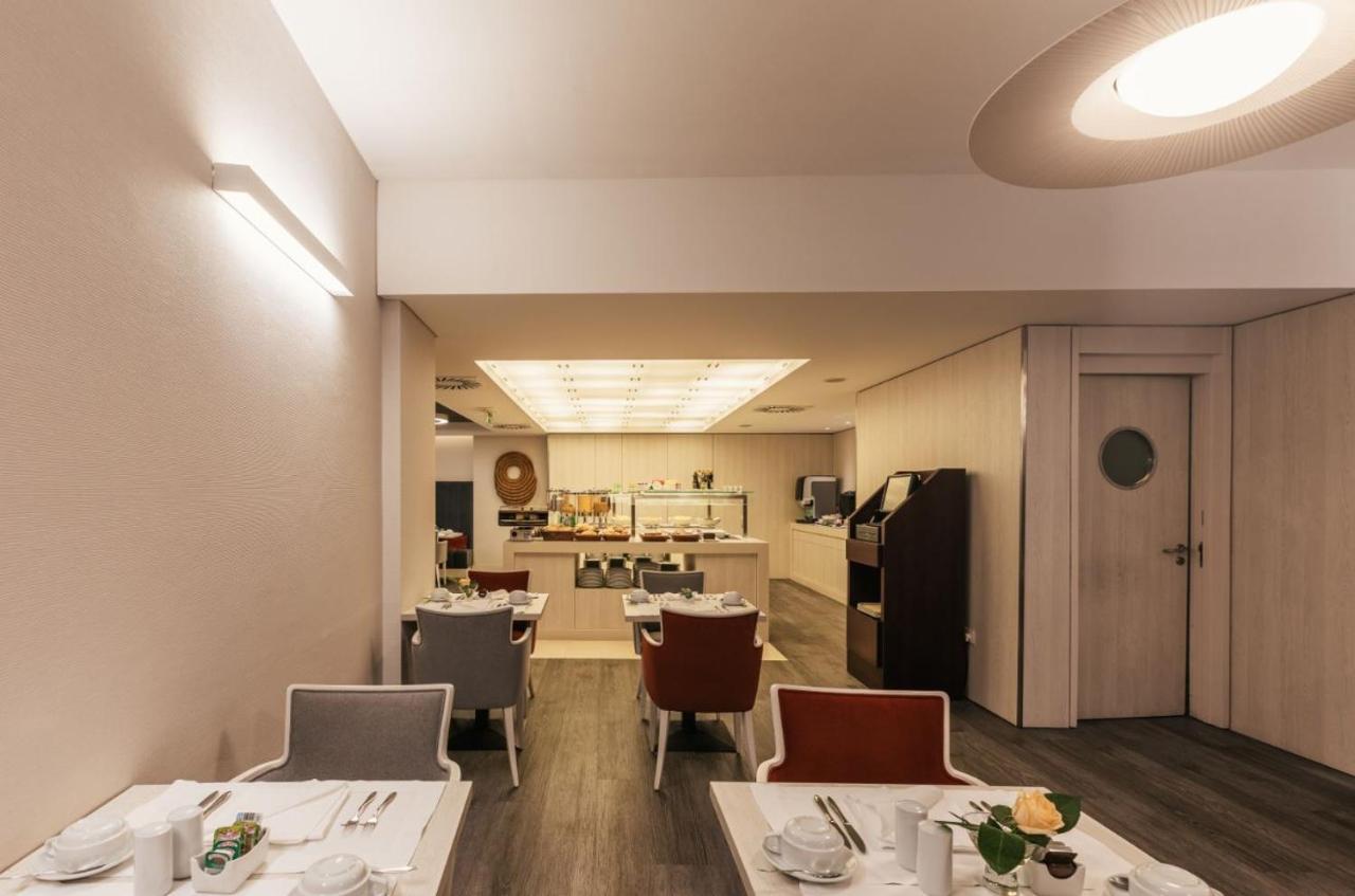 Hotel Marques De Pombal 4*