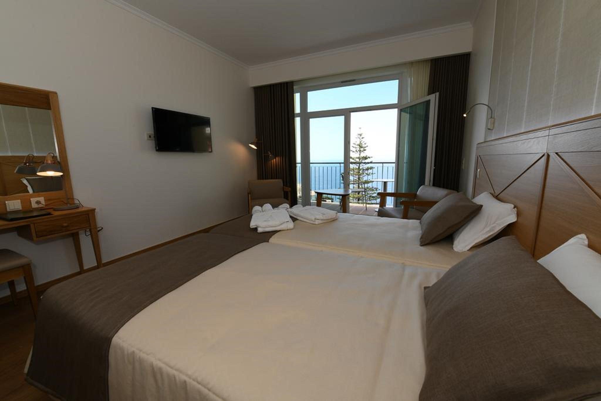 Do Campo Ribeira Brava