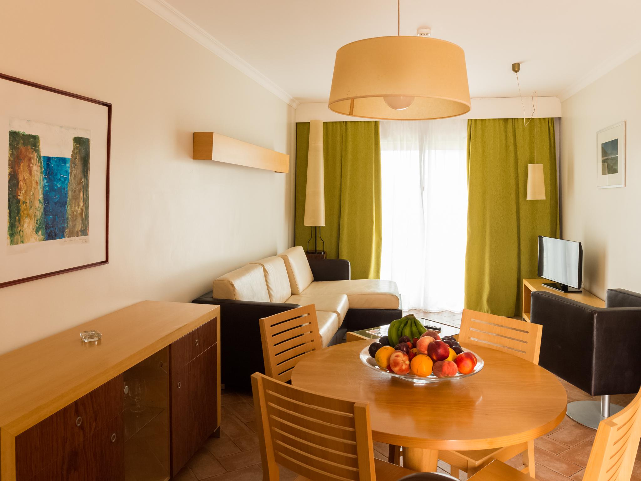 Aparthotel Pontalaia Turisticos