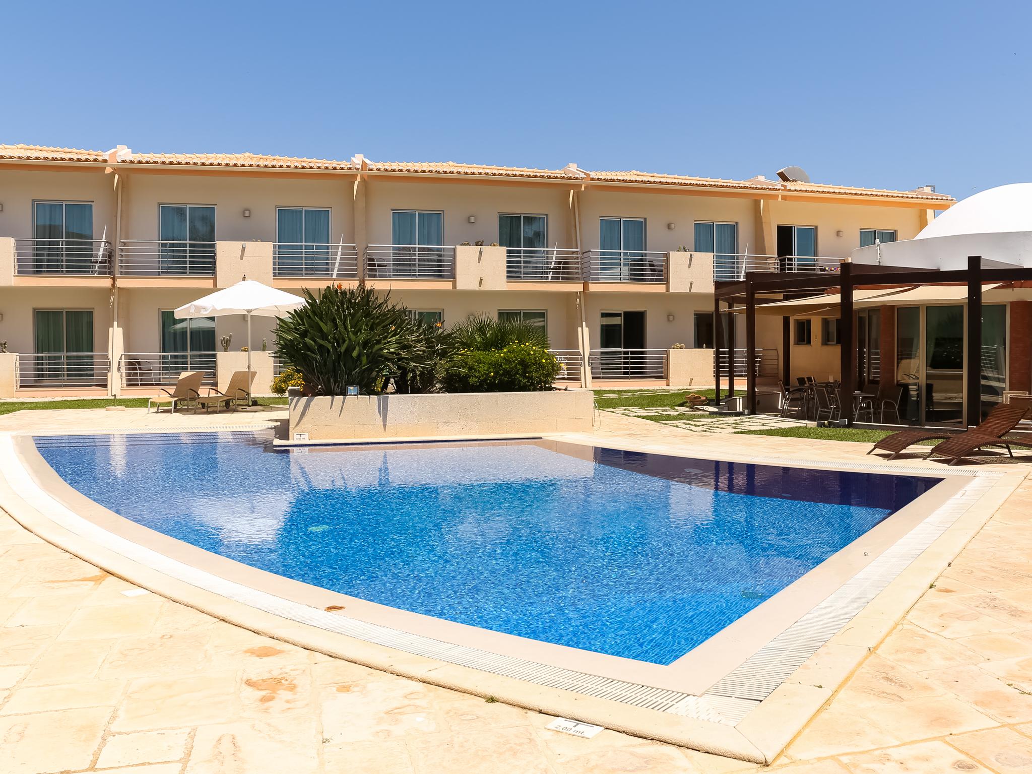 Aparthotel Pontalaia Turisticos