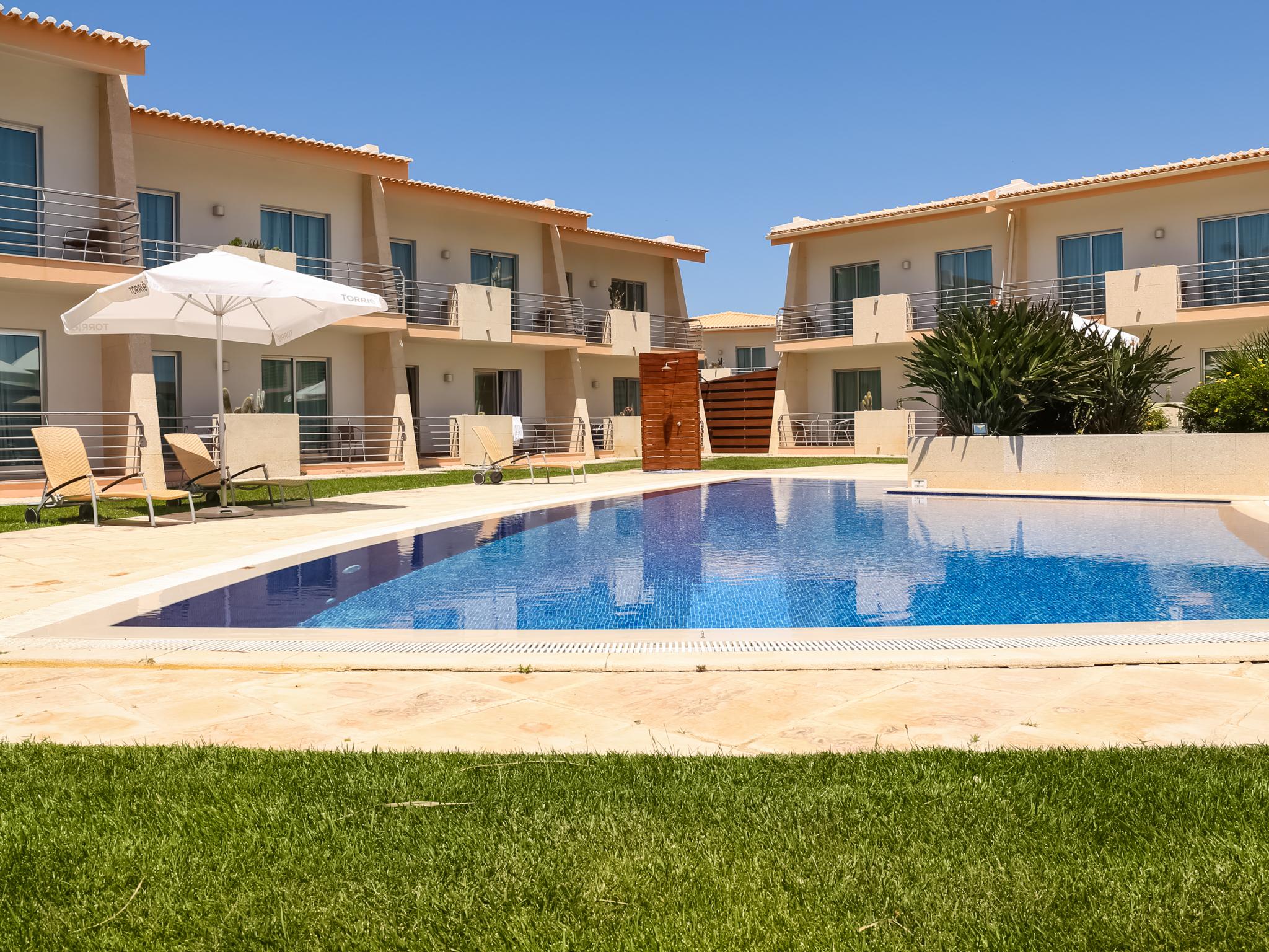 Aparthotel Pontalaia Turisticos