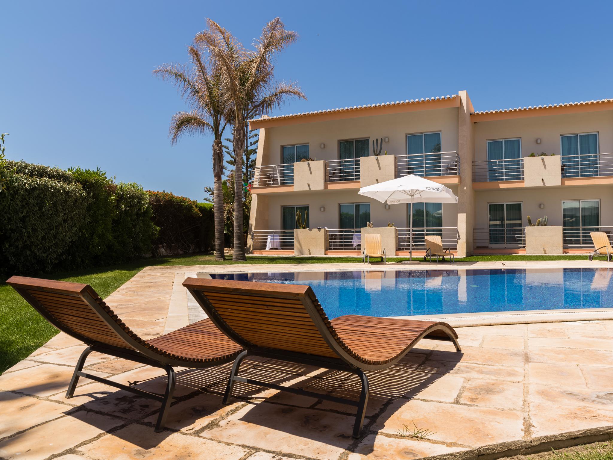 Aparthotel Pontalaia Turisticos