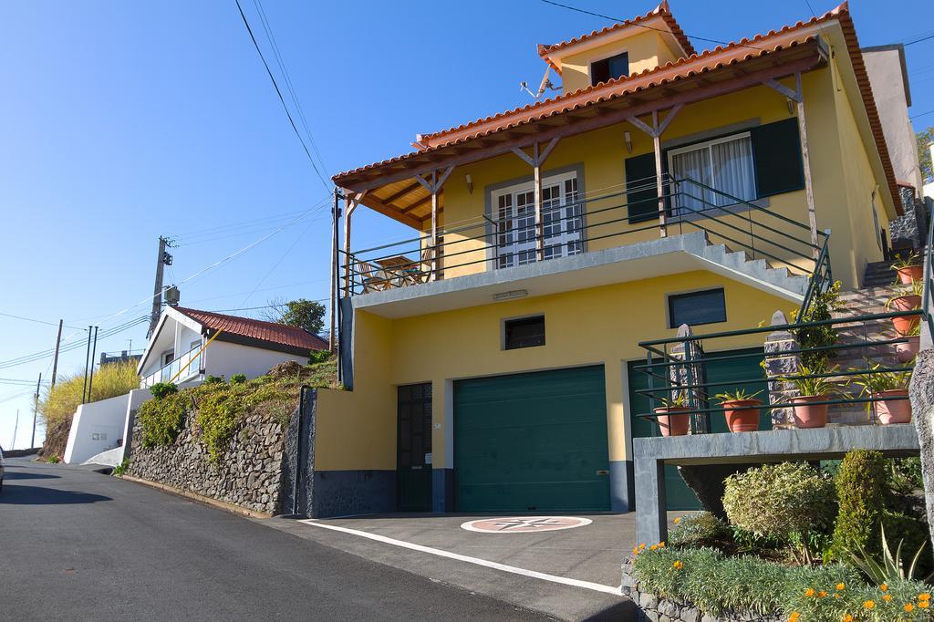 Typical Madeira Orchid House Calheta (Madeira)