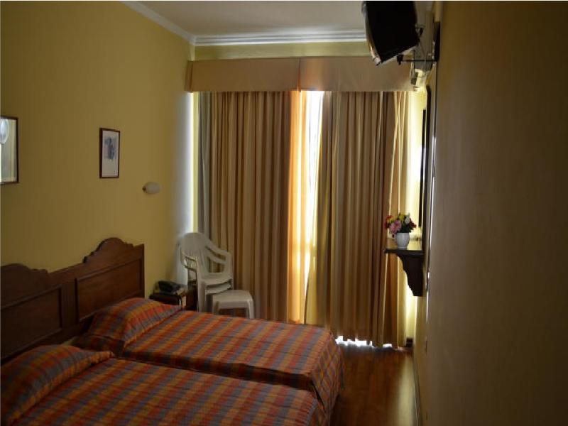 Wot Montemar Hotel