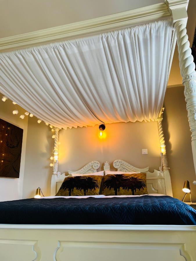 Palm View Guesthouse, Adults Only *