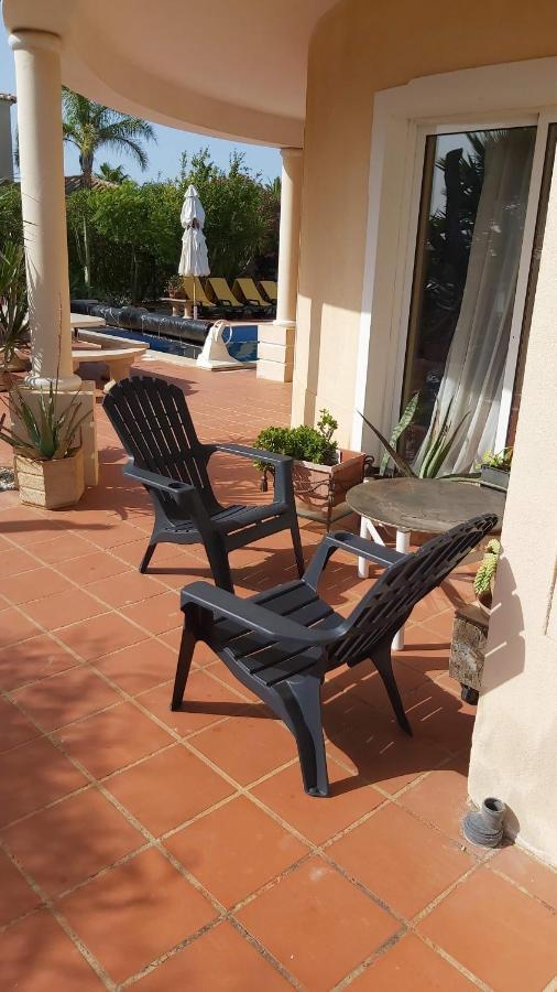 Villa Oceanfront - 8 Rooms, 2 Kitchens With Pool, Billiard Table And Beach-volleyball Court Carvoeiro (Lagoa)