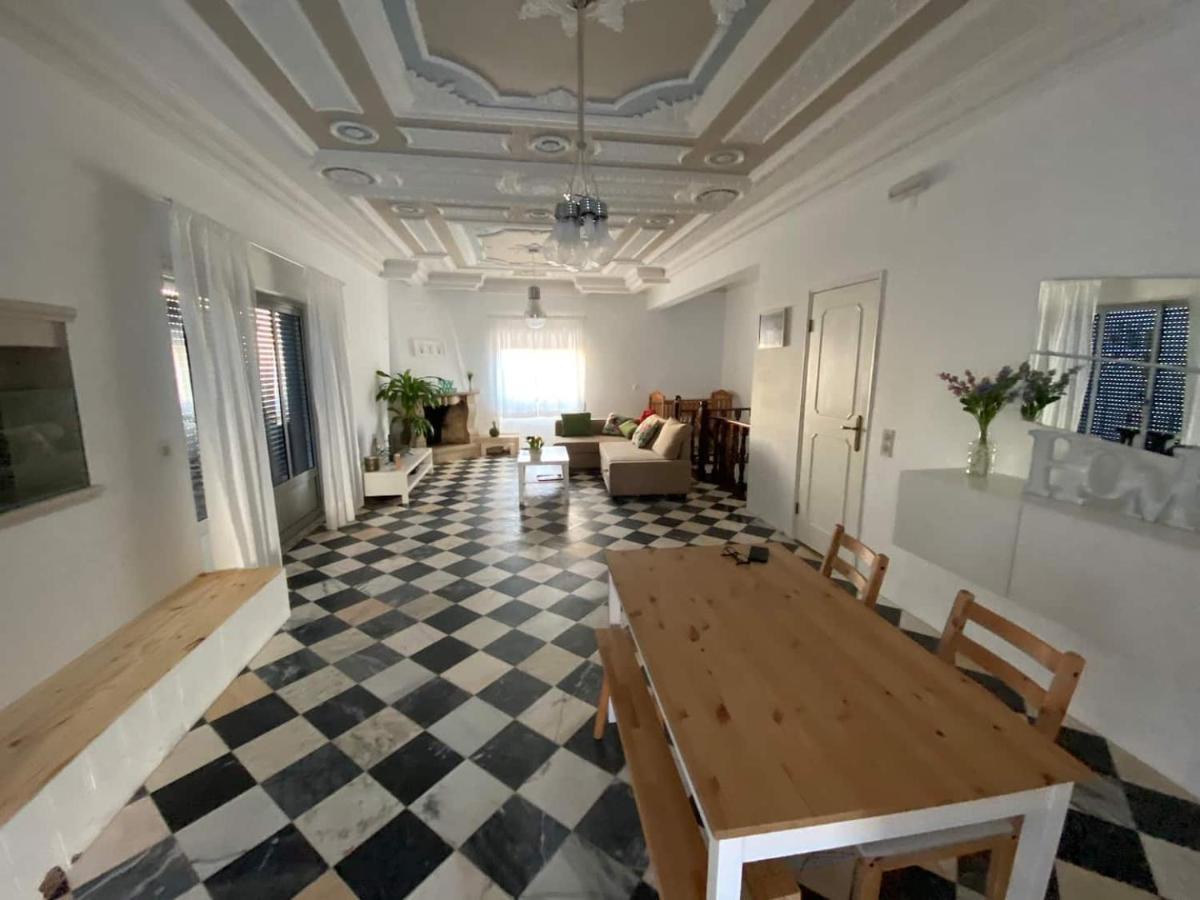 Zulla House