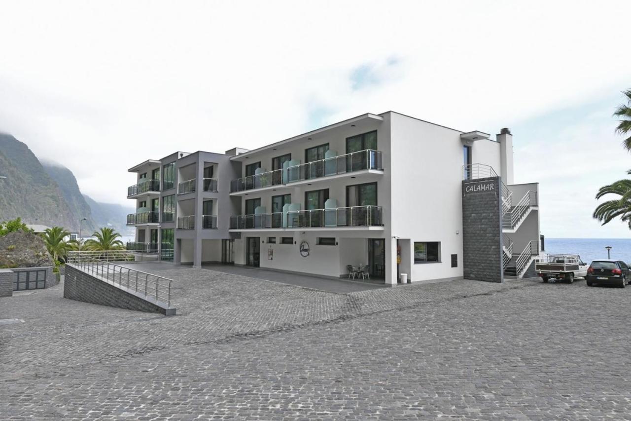 Hotel Calamar