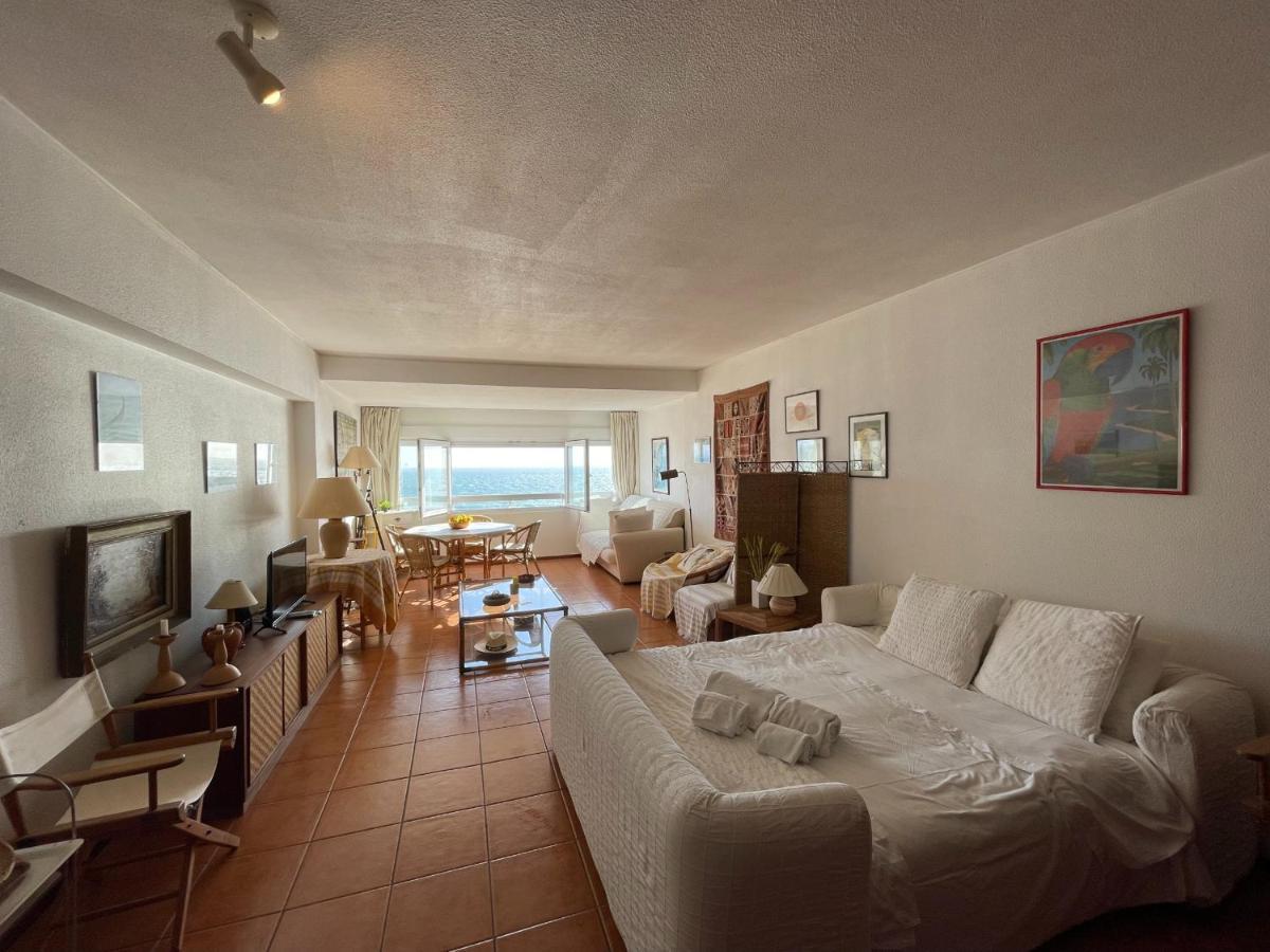 Amazing Sea View Apartment