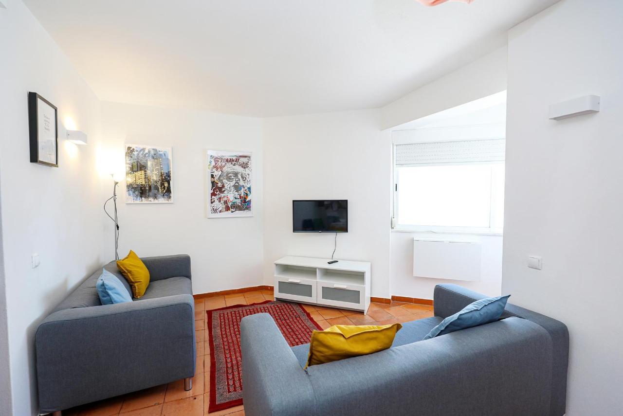 B49 - Postigo View Flat In Apartment *