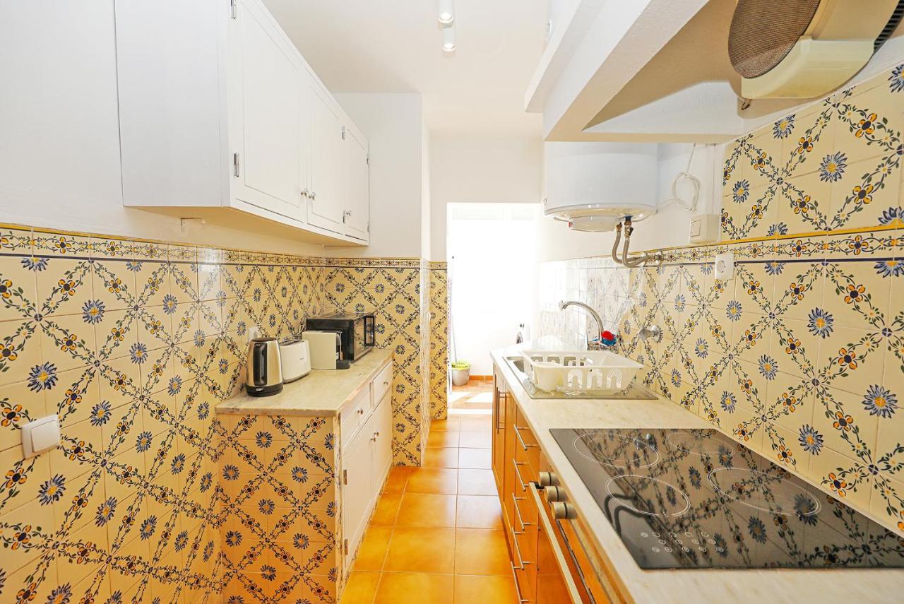 Apartment B49 - Postigo View Flat In *