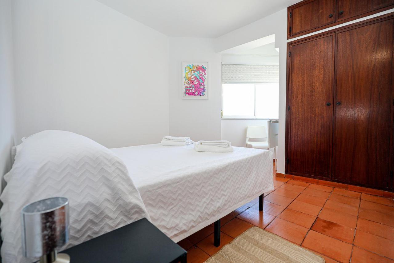B49 - Postigo View Flat In * Lagos