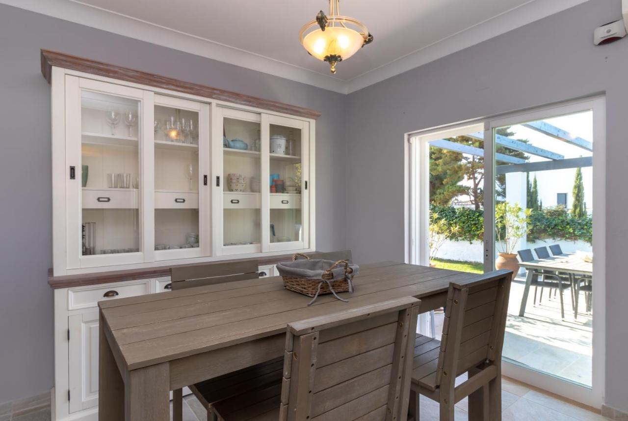 Villa Ocean Blue Ocean Views Walk To Pool *