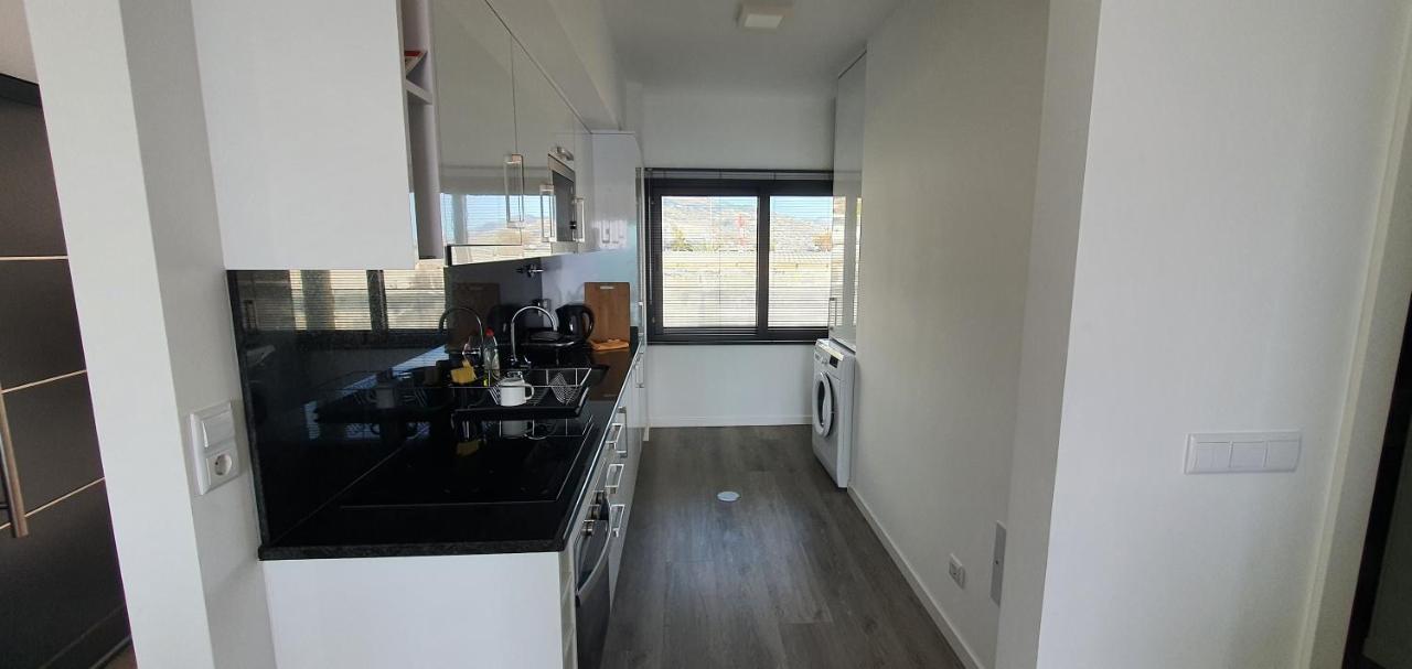T2-5m Aeroporto Cr7 Apartment