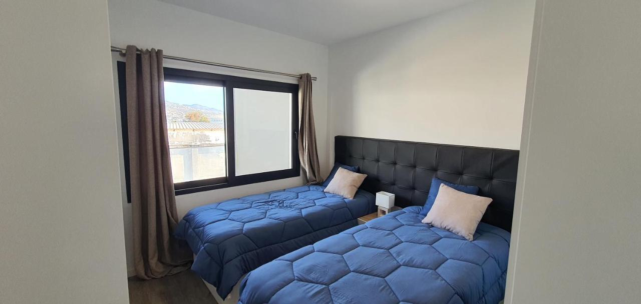 Apartment T2-5m Aeroporto Cr7 *