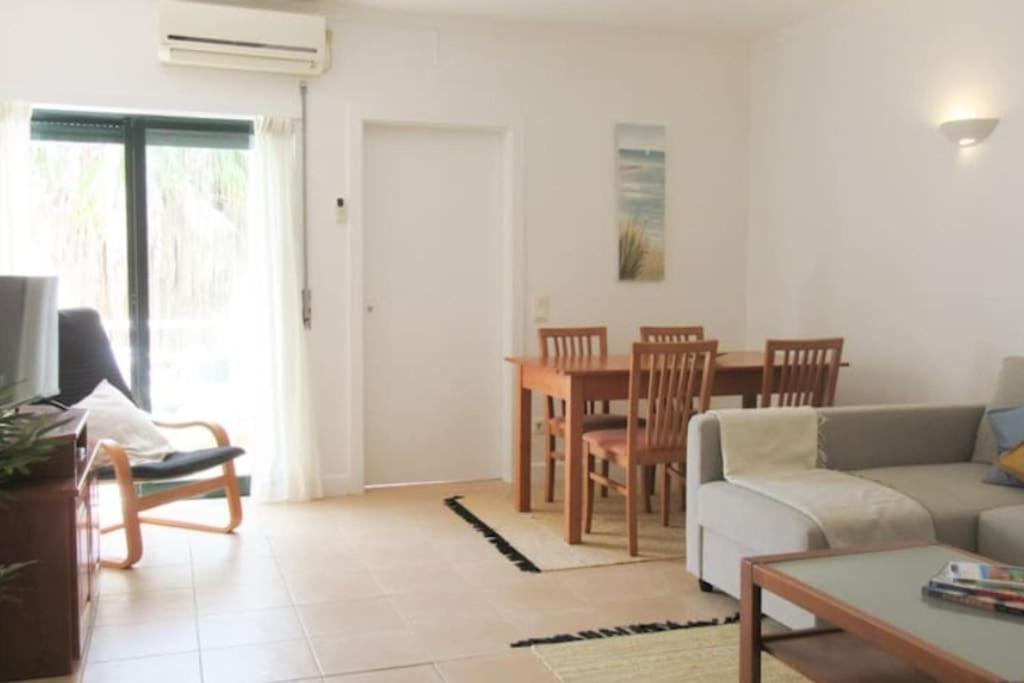 Apartment Cosy Flat, Salgados Village *