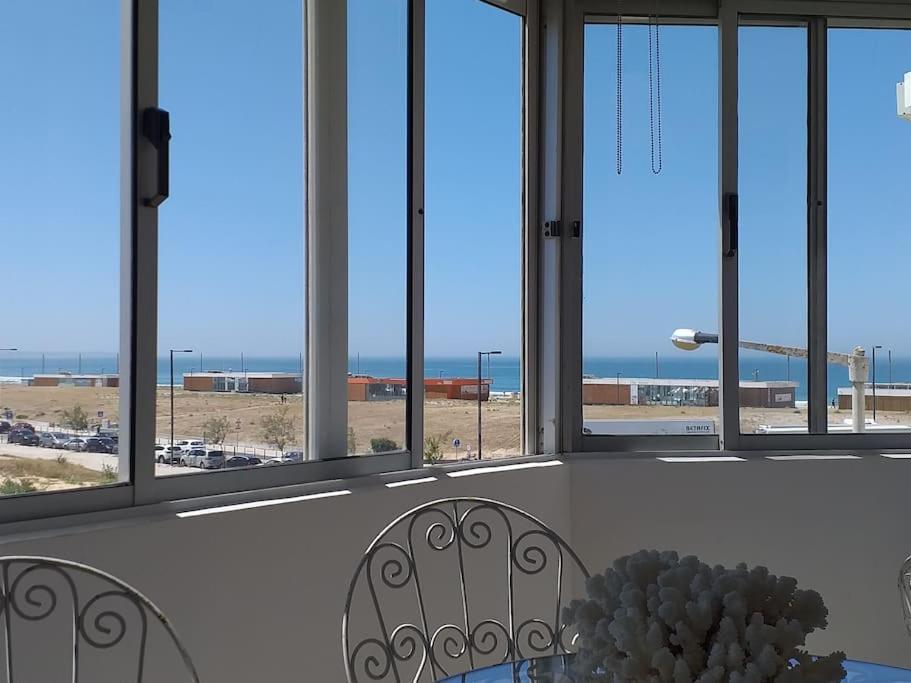Relax - - Sea View Apartment Costa da Caparica