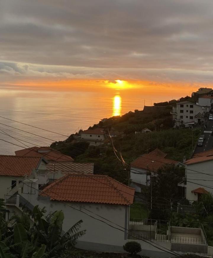 Cozy 1 Bedroom W/ Balcony, Ocean View & Perfect Sunsets Ribeira Brava
