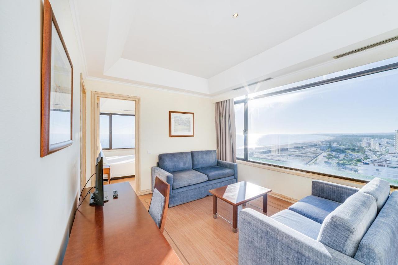 Yellow Hotel 4*