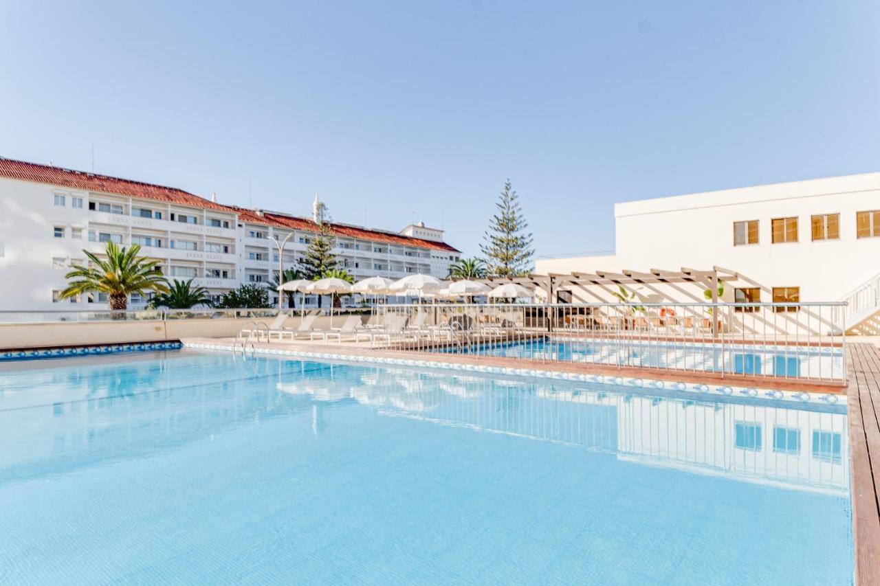 Hotel Yellow 4*