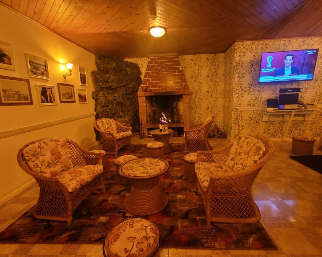 Sleep And Go In Santana In Nature Bed & Breakfast *