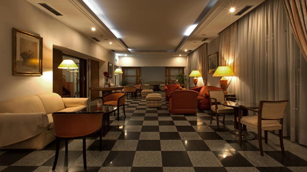 Metropole 3*