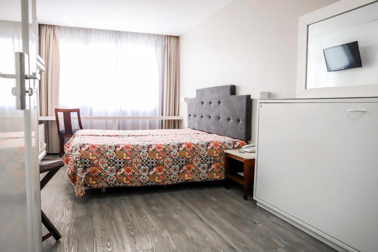 Avenida Hotel