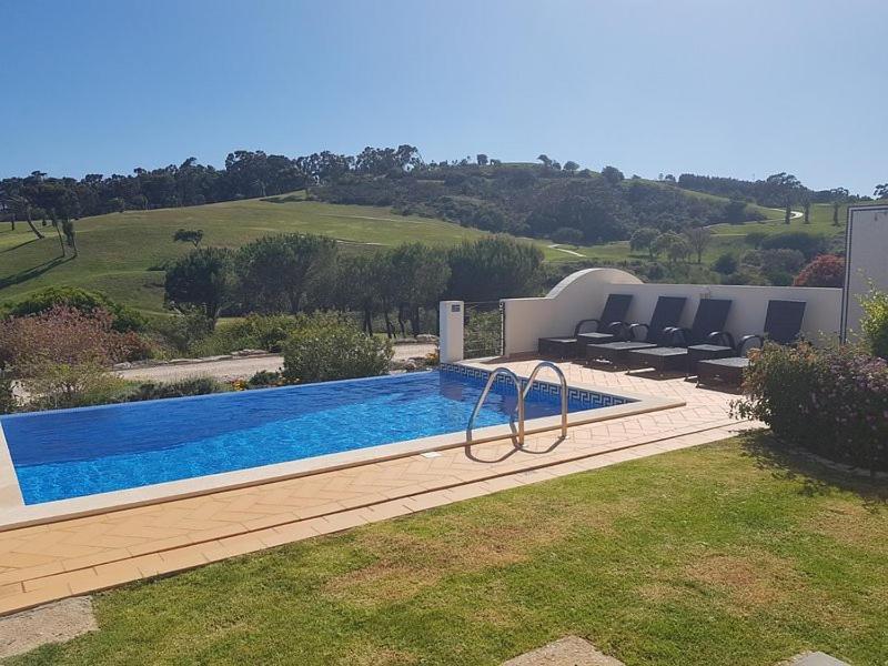 Stunning 3 Bed With Pool- Golf *
