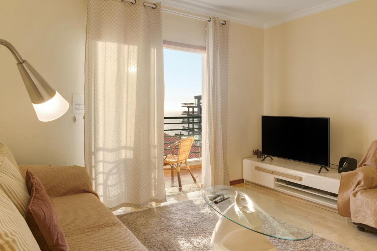 Oliveira Atlantic View Apartment