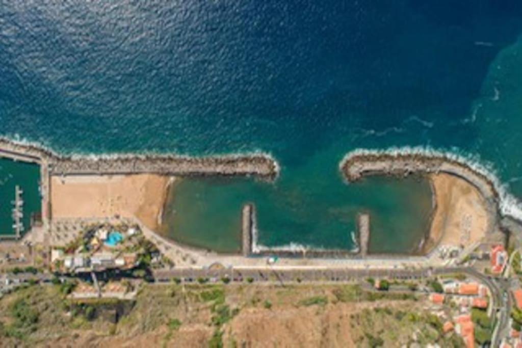Apartment Marina View - Pool & Stunning Ocean View