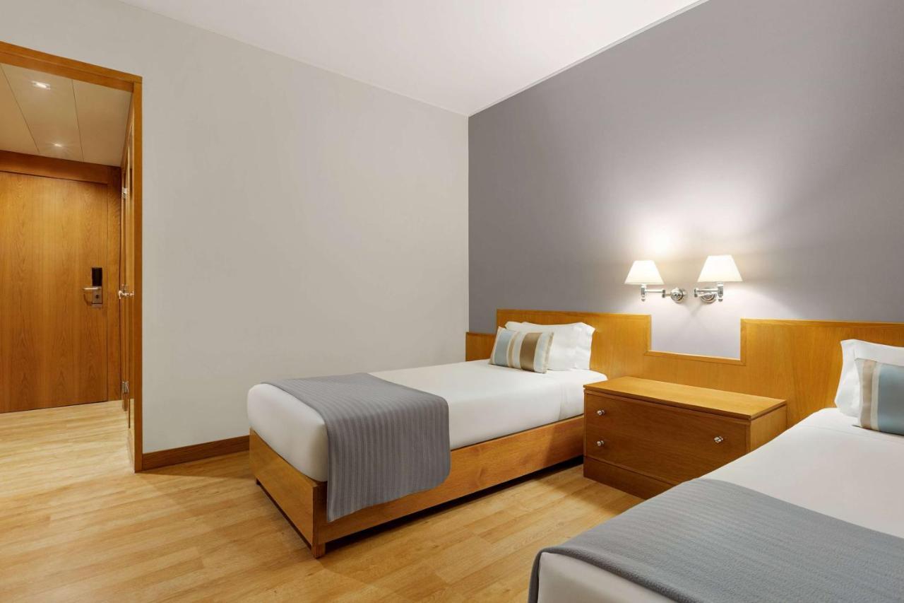 Tryp By Wyndham Parque 4* Montijo