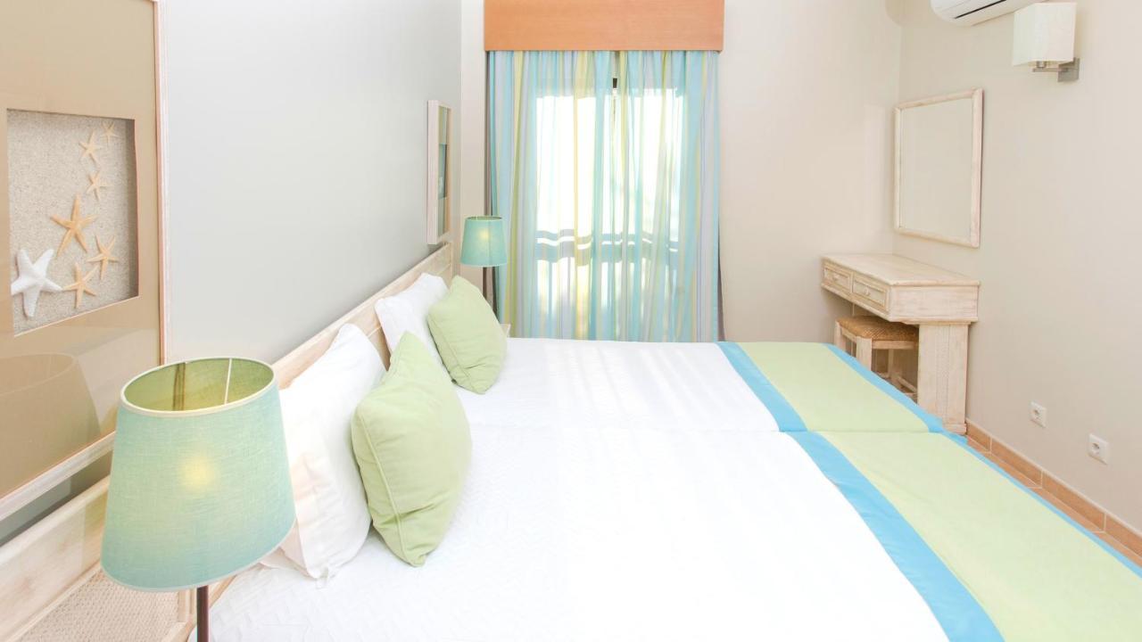 Alfagar Village Aparthotel 3*