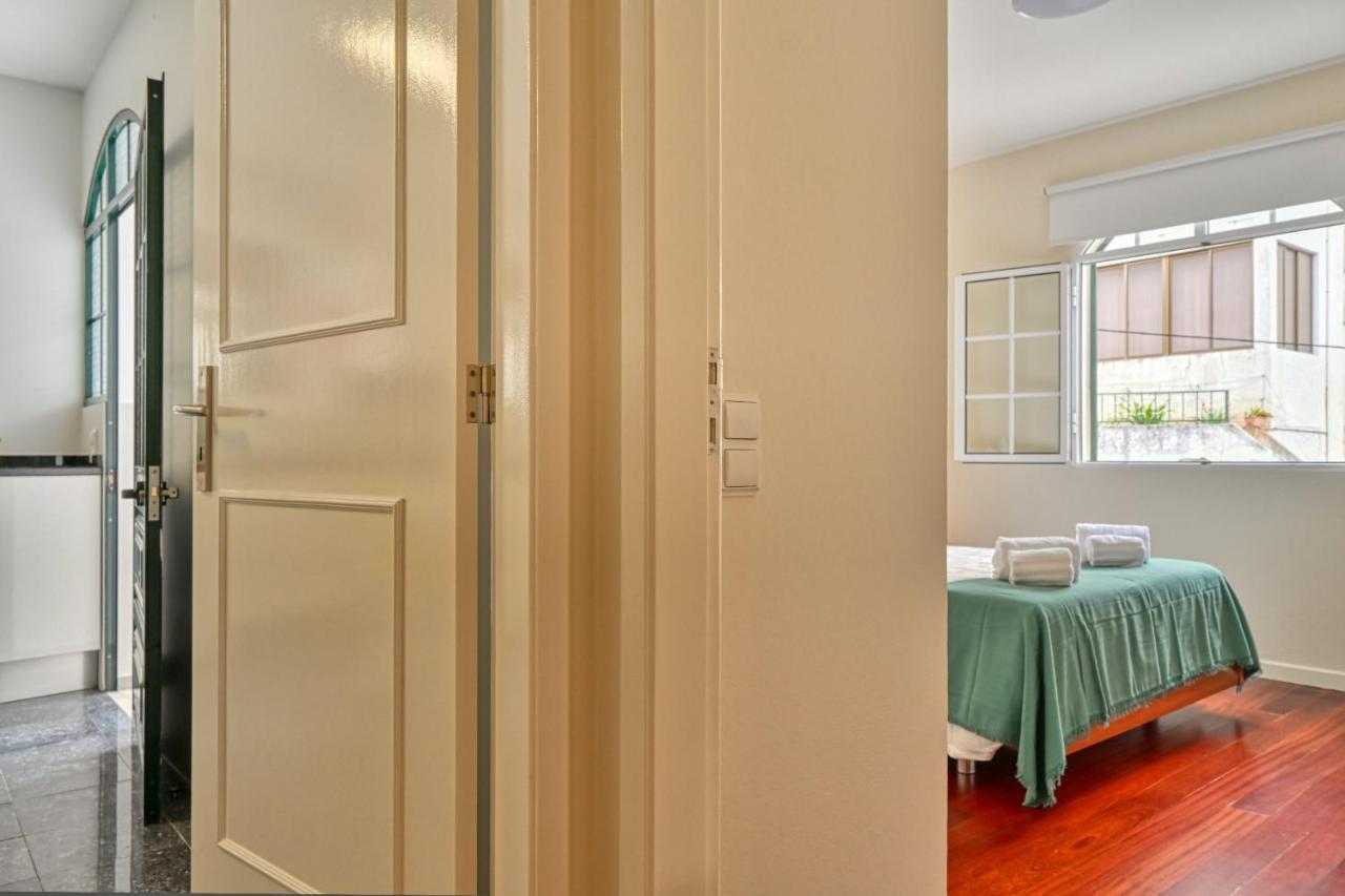 Nidia's Place, A In Madeira Apartamento
