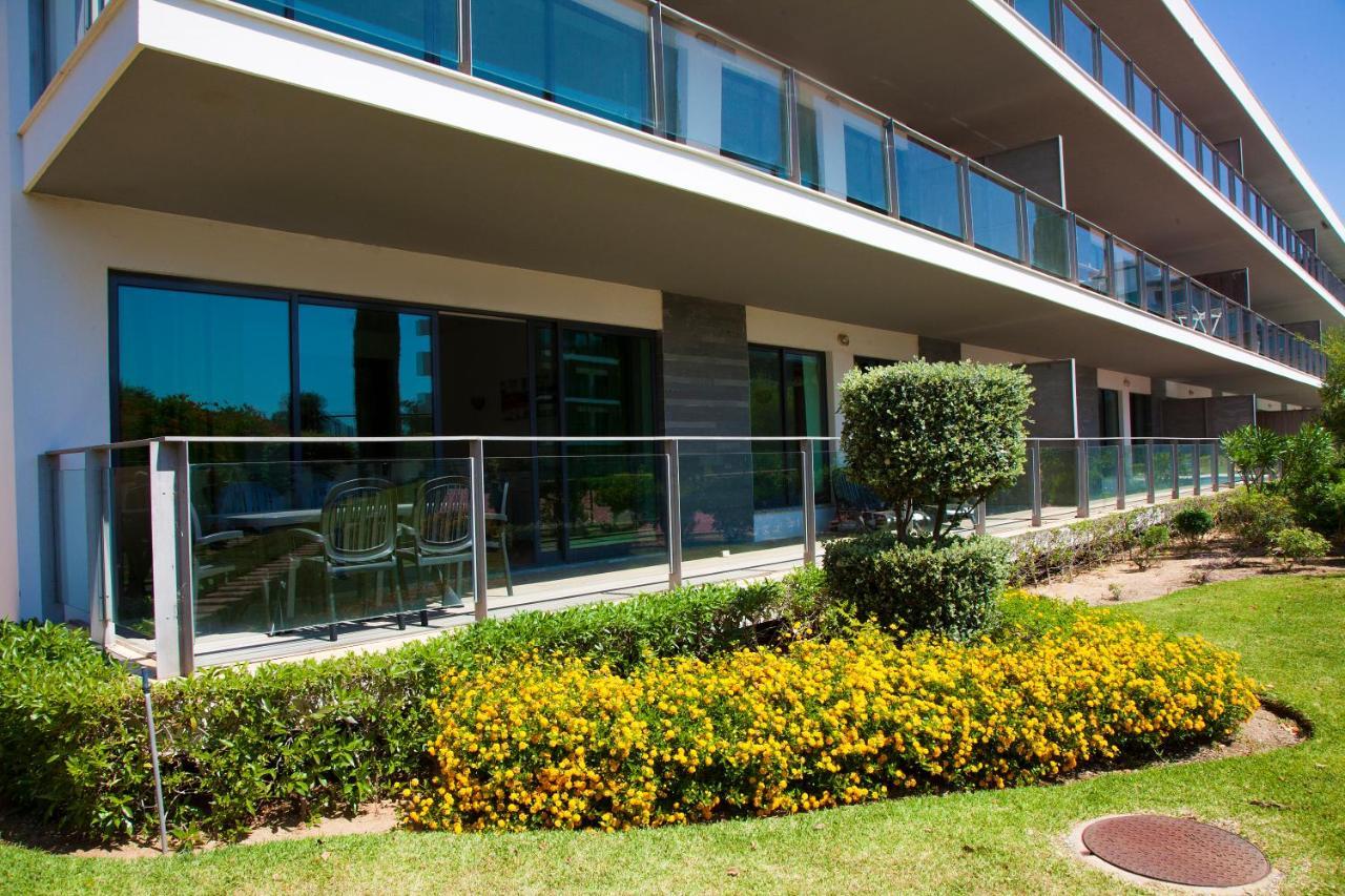 Golf Club By Apartment *